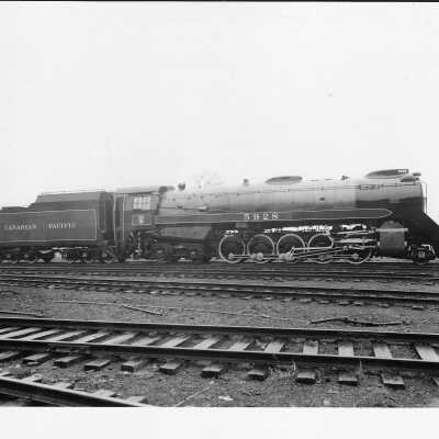 Canadian Pacific Steam Locomotive #5928