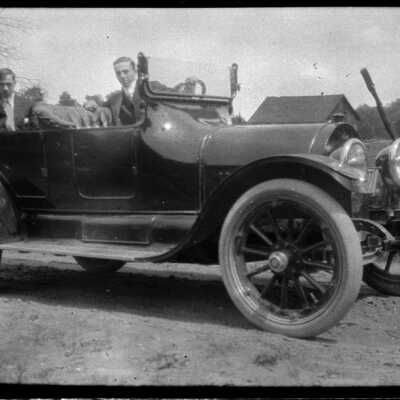 Photograph, Johnston family car, Parry Sound, Ontario, c. 1915.