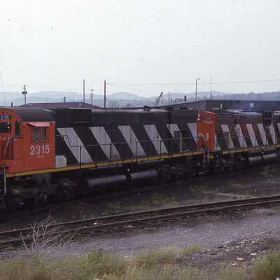 Mike Cleary Photo of CN Locomotive # 2315 in Capreol Yard