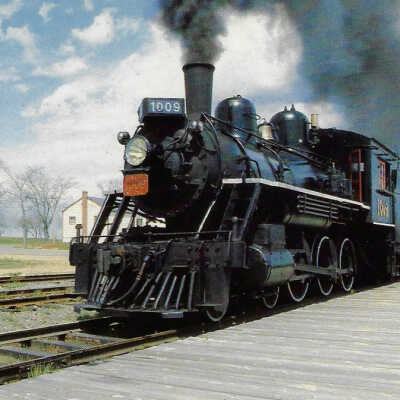 Canadian National Postcard showing Steam Engine #1009, in Hillsborough MA, 1987