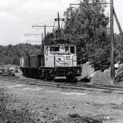 Photograph, INCO 117 and MT Ore, Levack, WAW 144 35, August 1981.