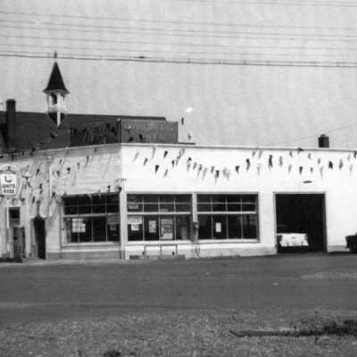 Photograph, Capreol White Rose Service Station, Hanna Street and Dennie Street, Capreol, Ontario.