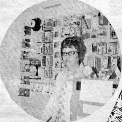 Newspaper Advertisement, Joans Sew Shop.
