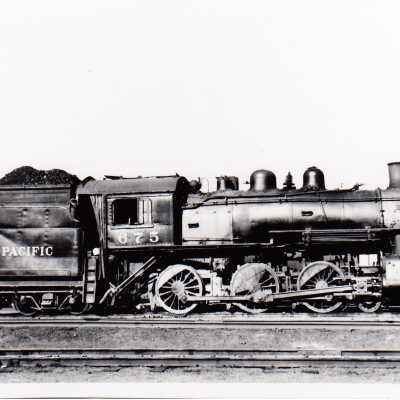 Photograph, CPR Locomotive 675.