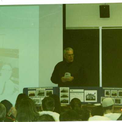 Stu Thomas presenting at the Laurentian University Heritage Fair, 10 May 2002