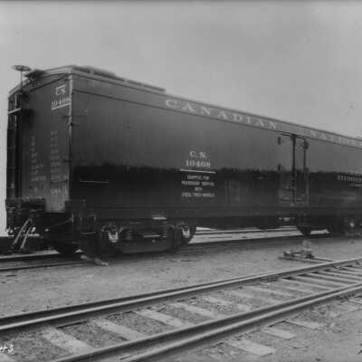 Photograph, Canadian National Railways Refrigerator Car (Ice bunker) No. 10468.