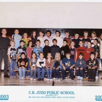 Photograph, CR Judd Public School Grade 4 and 5 Class Photo, 2003-2004.