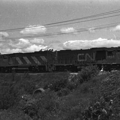 Photograph, CN5505 Richmond Hill July 1977.