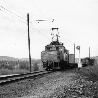 Photograph, Levack, INCO Locomotive 117 Approaches Falconbridge Diamond, Summer 1970.