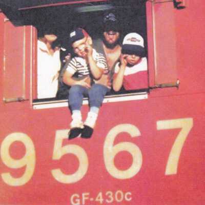 Photograph, CNR Locomotive 9567, Unknown People.