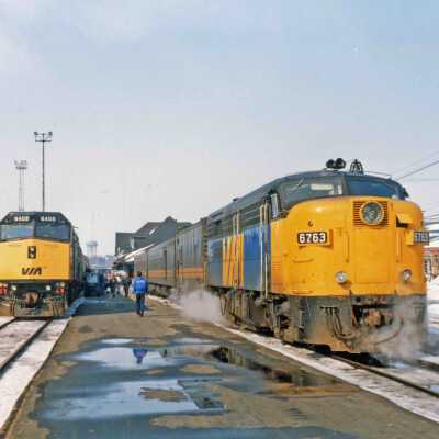 Photograph, VIA Locomotive 6763, VIA Locomotive 6405.
