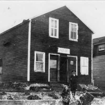 Photograph, "Son Sam Hop Top Laundry- Young Street- 1924"
