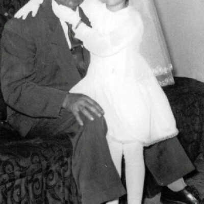 Photograph - Léo-Paul and Pauline Bélisle on the day of her first communion
