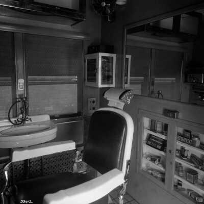 Photograph, Canadian National Railways (CNR) Barber Shop car.