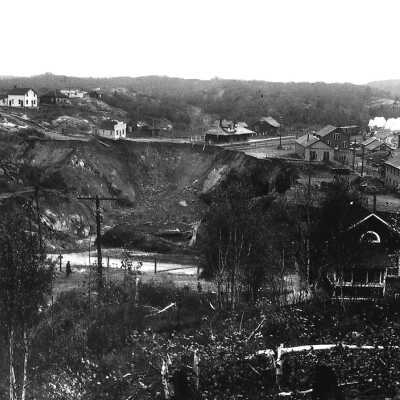 Photograph, Worthington Collapse.