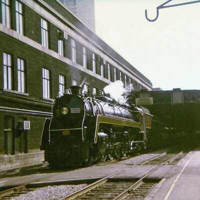 Photograph, CNR Engine 6060.