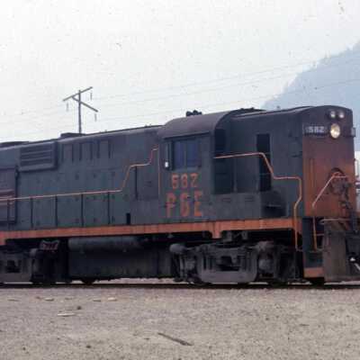 Photograph, PGE 582.
