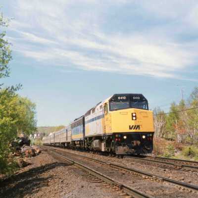 Photograph, VIA Locomotive 6410.