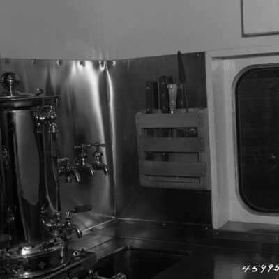 Photograph, Canadian National Railways (CNR) car - drinkable water.