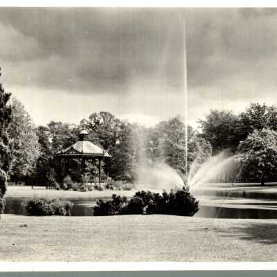 Postcard sent to Mrs D Carrise