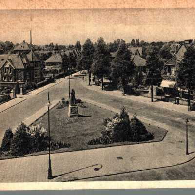 Postcard sent to Mr and Mrs M Carrise
