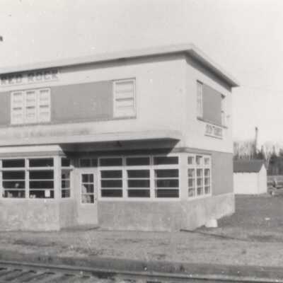 Photograph, CNR Station at Red Rock
