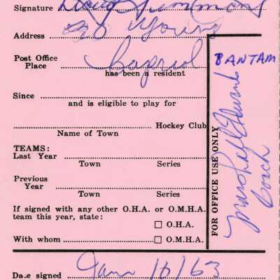 Hockey Player's Card belonging to Doug Simmons