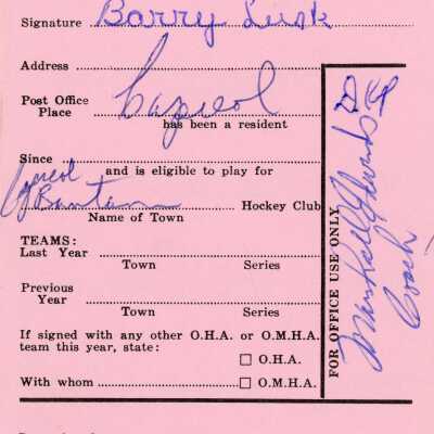 Hockey Player's Registration Card belonging to Barry Lusk