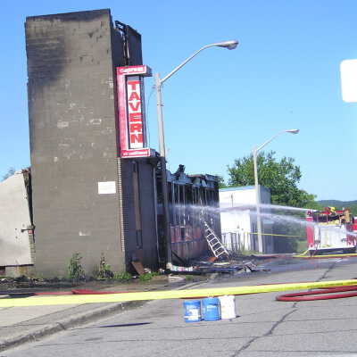 Photograph, Capreol Hotel & Tavern Fire, 2003.