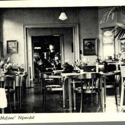 Postcard sent to Mrs D Carrise