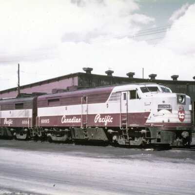 Photograph - Canadian Pacific locomotives No. 4094 and 4095