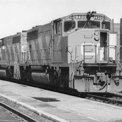 Photograph, CNR Locomotive 9432.