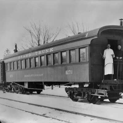 Photograph, Grand Trunk Railway, 92711 Boarding Car.
