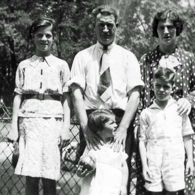 Photograph, Joan, Lorne, Joan Jr, Herbie, Betty Calvin.