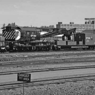 Photograph, CPR Auxiliary Crane 414479.