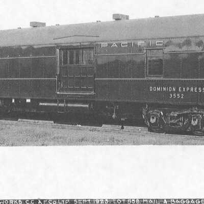 Photograph, CPR Dominion Express Car 3552.