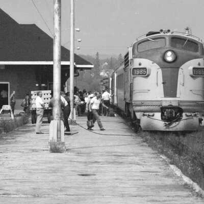 Photograph, ONR Northlander Engine 1985.