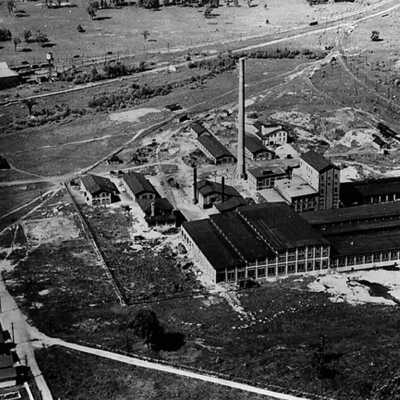 Photograph, BANC Refinery Deschenes.