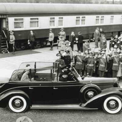 Photograph, Queen Elizabeth II, Prince Philip, Royal Visit.