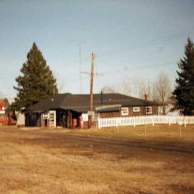 Photograph, Brent Bunkhouse, Brent, Ontario.