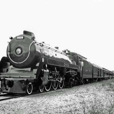 Photograph: "CPR Engines no. 2824"