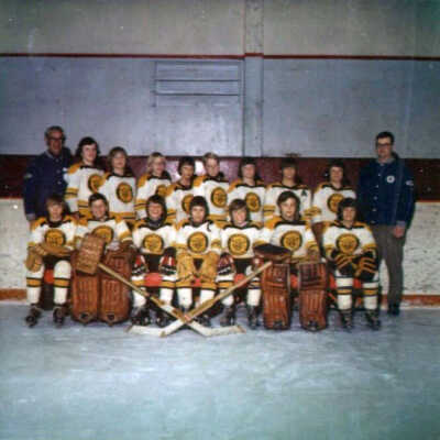 Photograph, 1972-1973 Unknown Team.