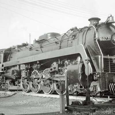 Photograph, CNR 6077, Oshawa, Ontario, 1945-1952.