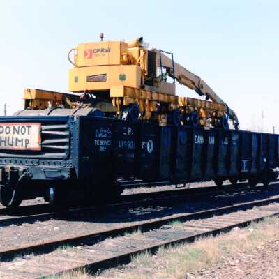 Photograph, Canadian Pacific Railway, Equipment, Crane, 110206.