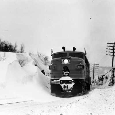 Photograph: "CPR Engine no. 4009 Montreal Locomotive Works 'Alco' FA1."