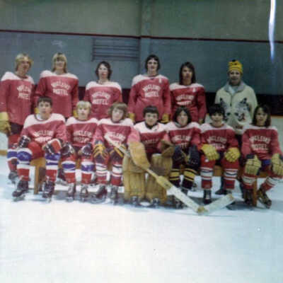 Photograph, 1973-1974 MacLeans Motel Team.