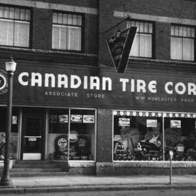 Photograph, Sudbury, Canadian Tire, Elm Street