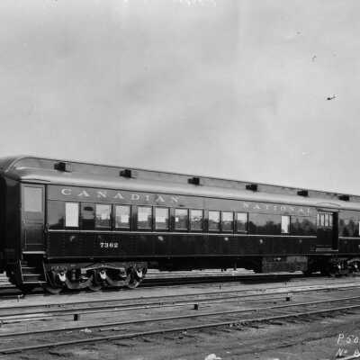 Photograph, Canadian National Railways (CNR) Mail and Express Car 7362.