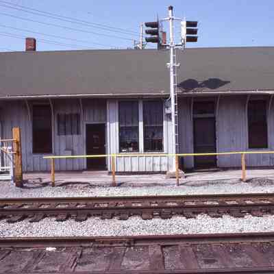 Slides of Findlay Train Station