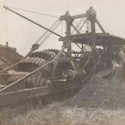Buckeye Traction Ditcher Co Machinery